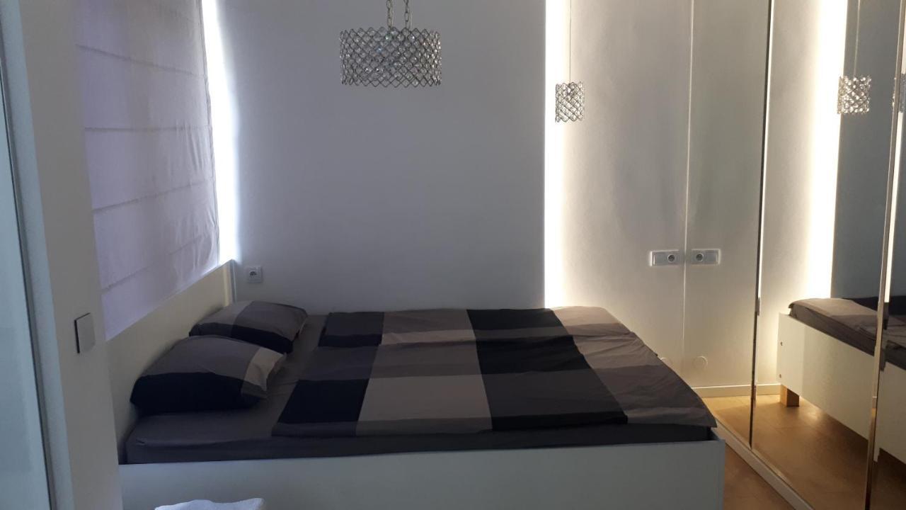 Luxury Apartment With Own Parking Chorzów Exterior foto
